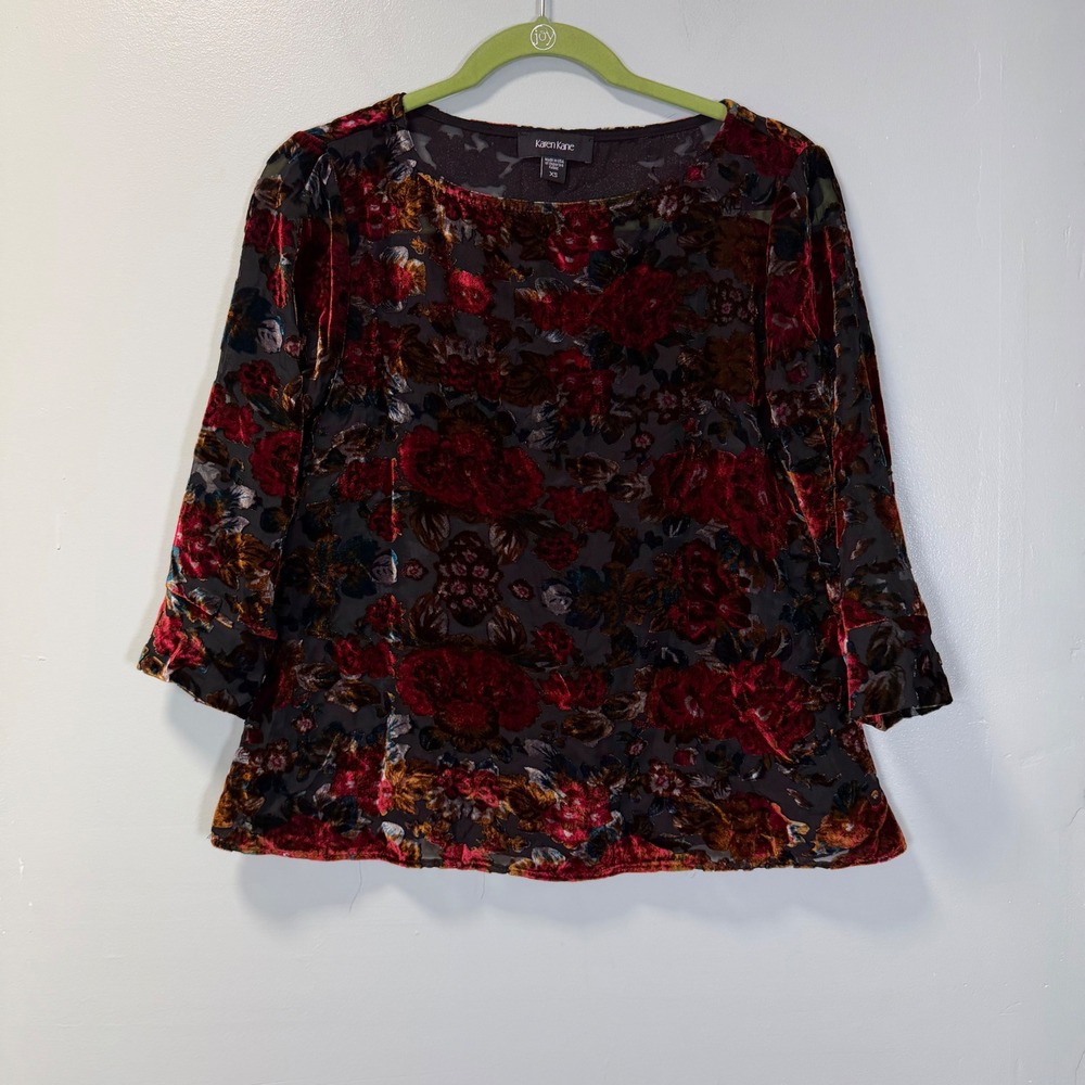 Karen Kane Womens XS Floral Burnout Velvet Top Red Black Sheer 3/4 Sleeve Whimsy